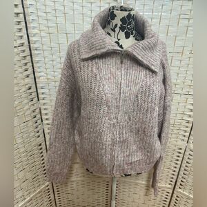 Cotton On chunky knit full zip collar pinks, grays white‎ size M ladies